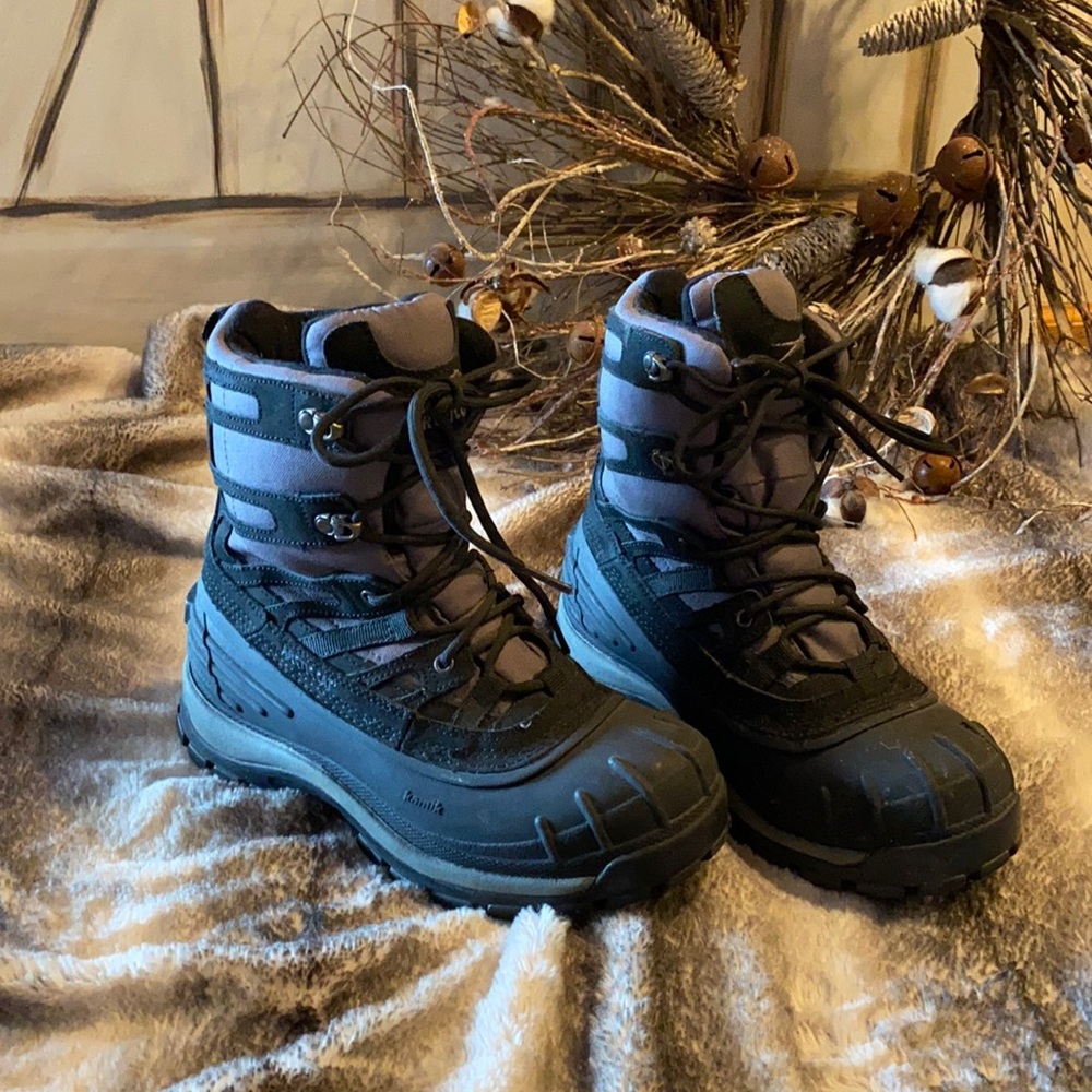 Arctic Cat women’s snowmobile boots